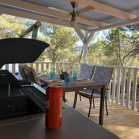 Philomena Mobile Home Camping Pašman 外观 照片